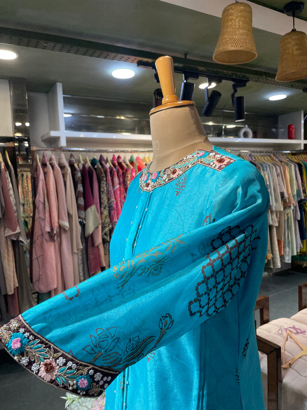 Noore Kurta Set