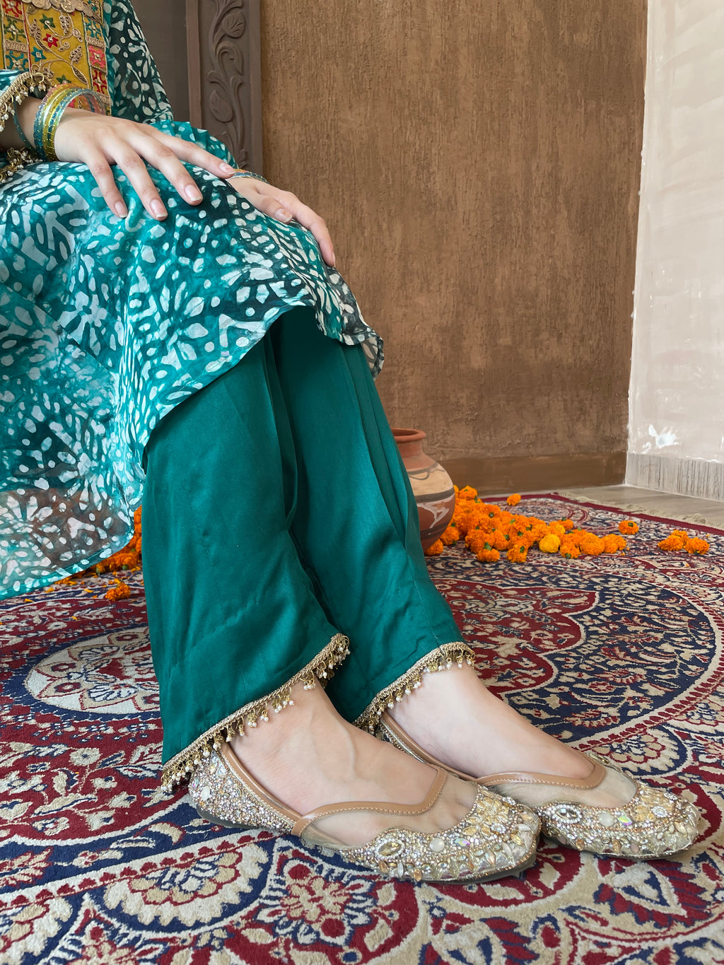 Kashni Kurta Set