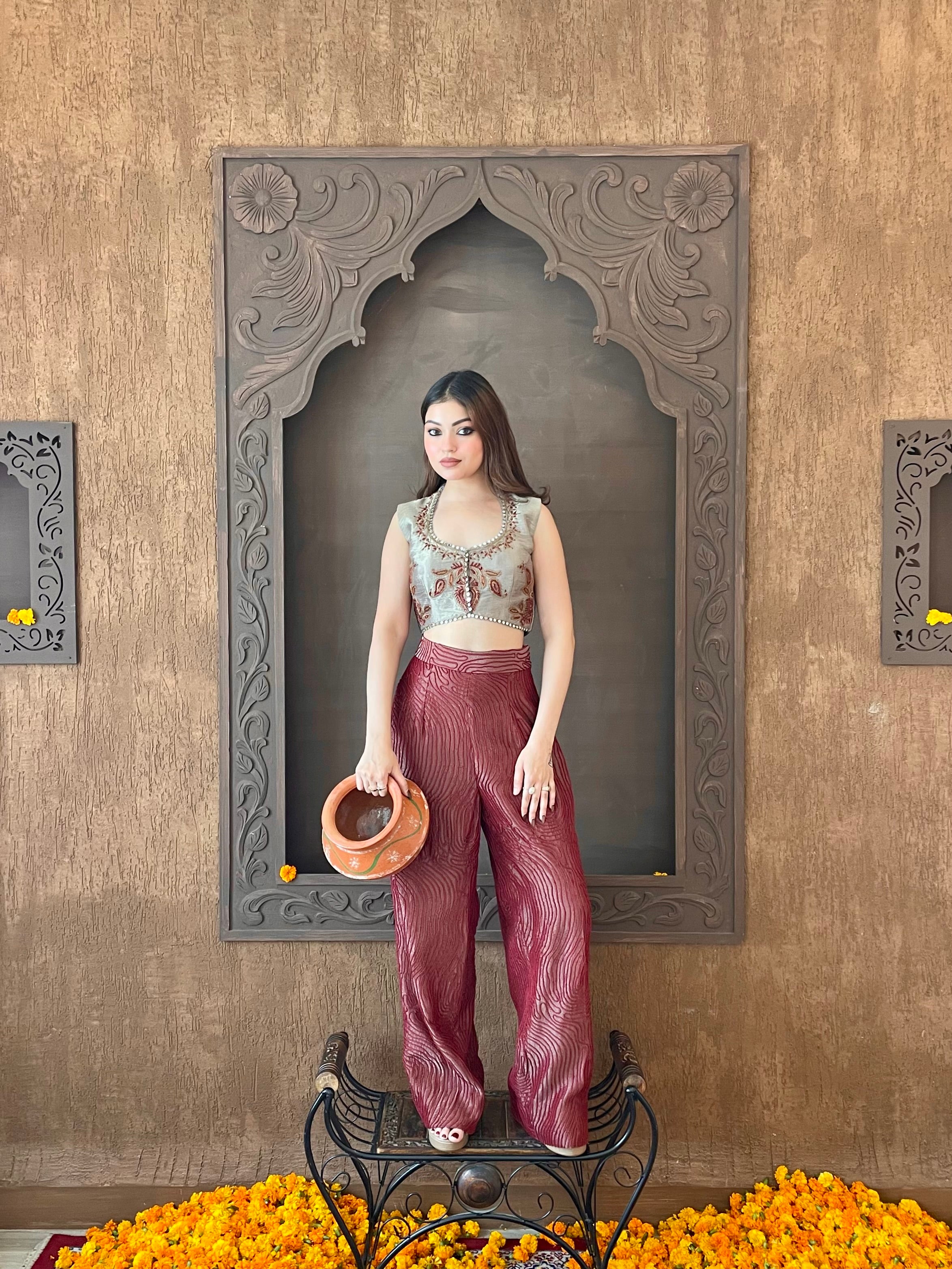 Tarini Set