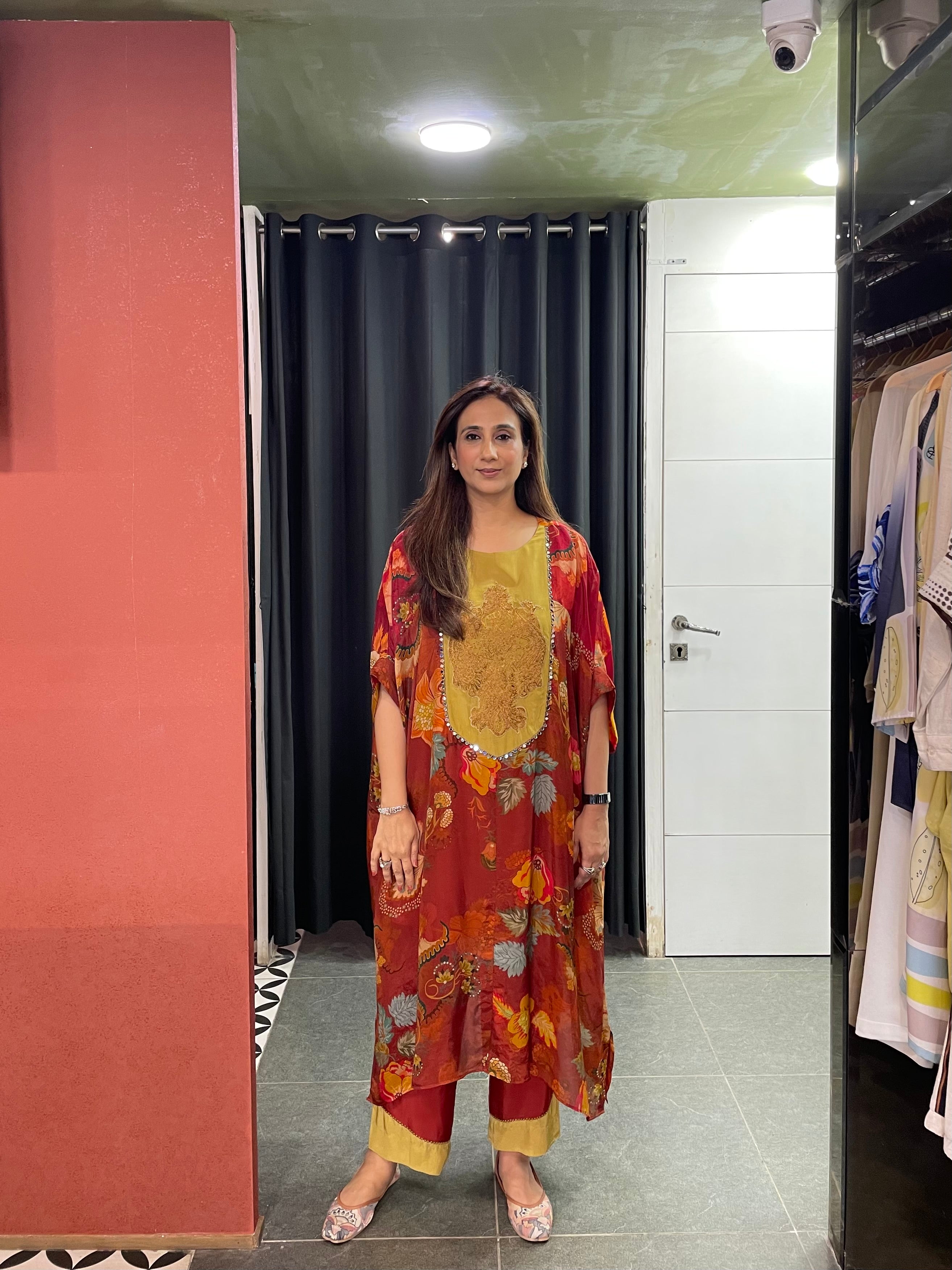 Gulabo Kaftaan Kurta Set