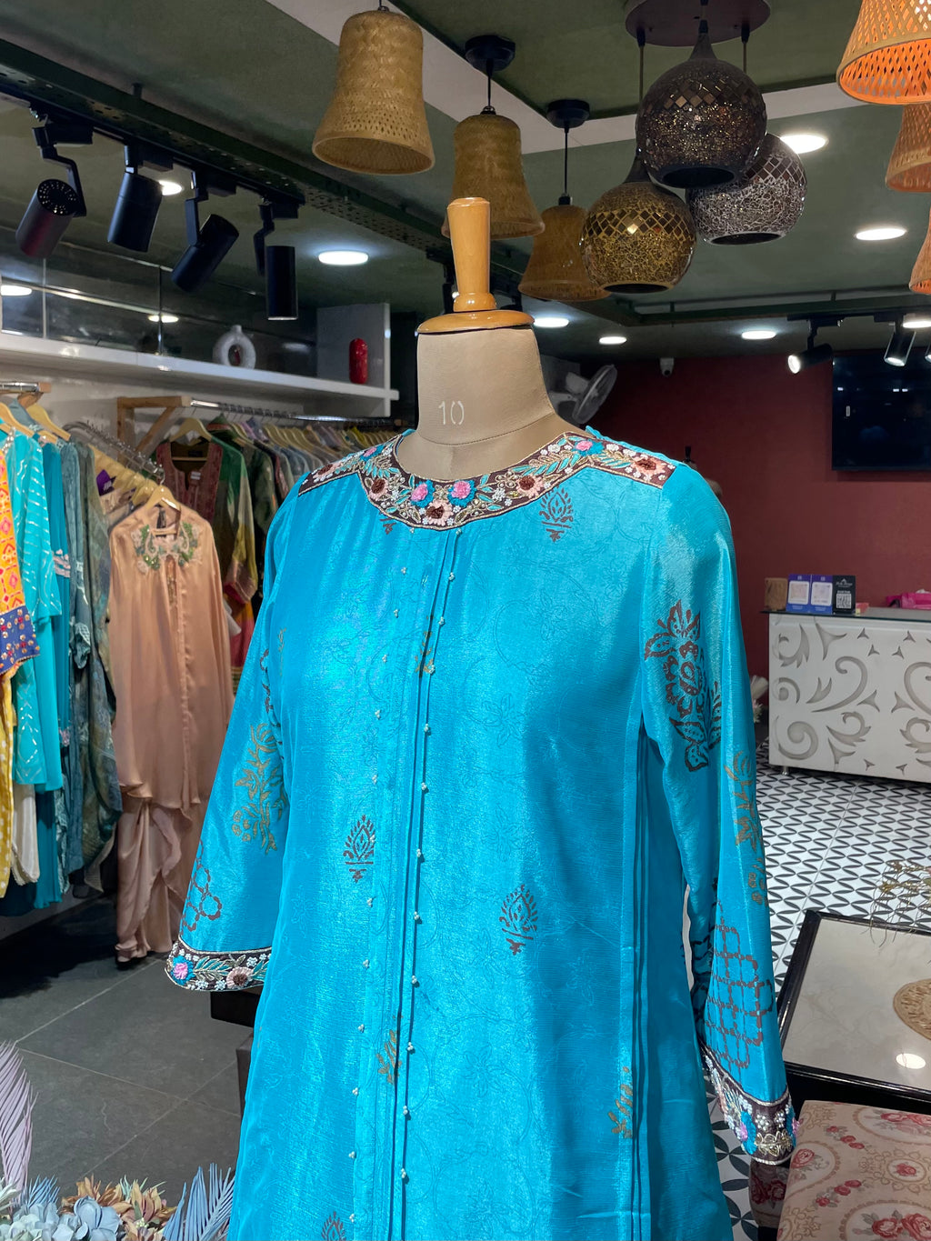 Noore Kurta Set