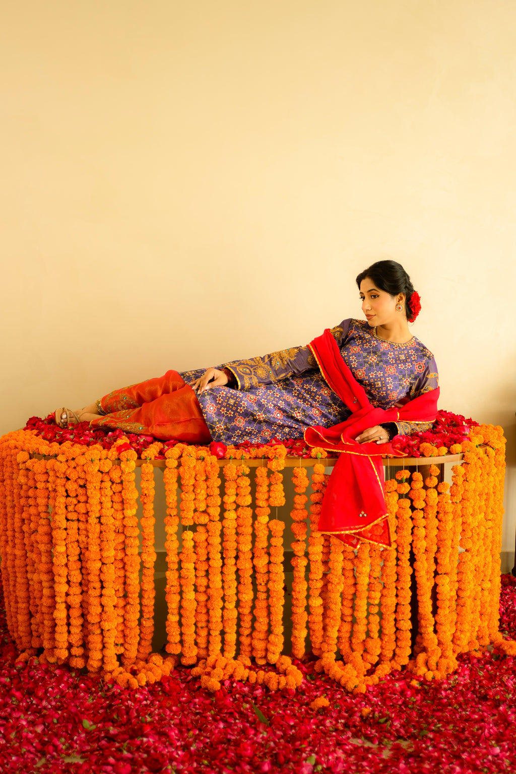 Gulabi Patola Suit