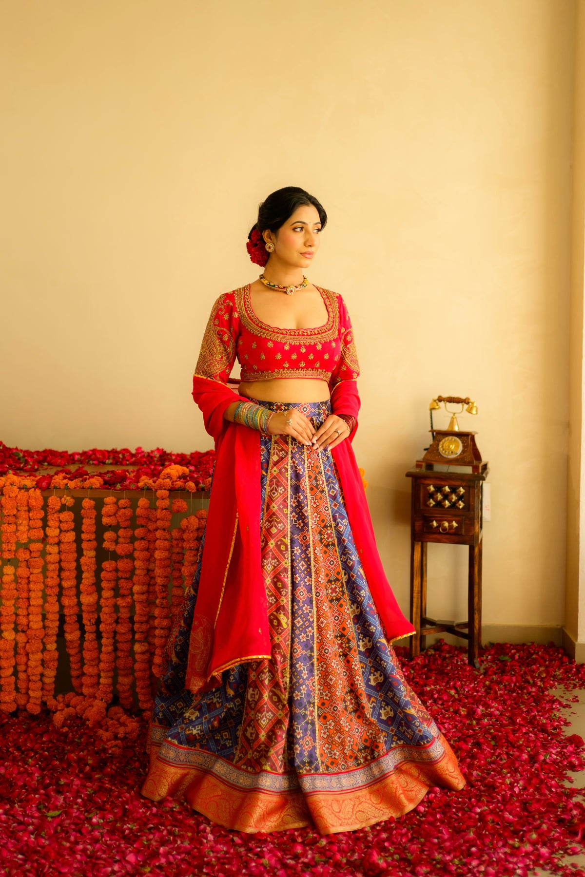 Gulnaar Patola Lehenga