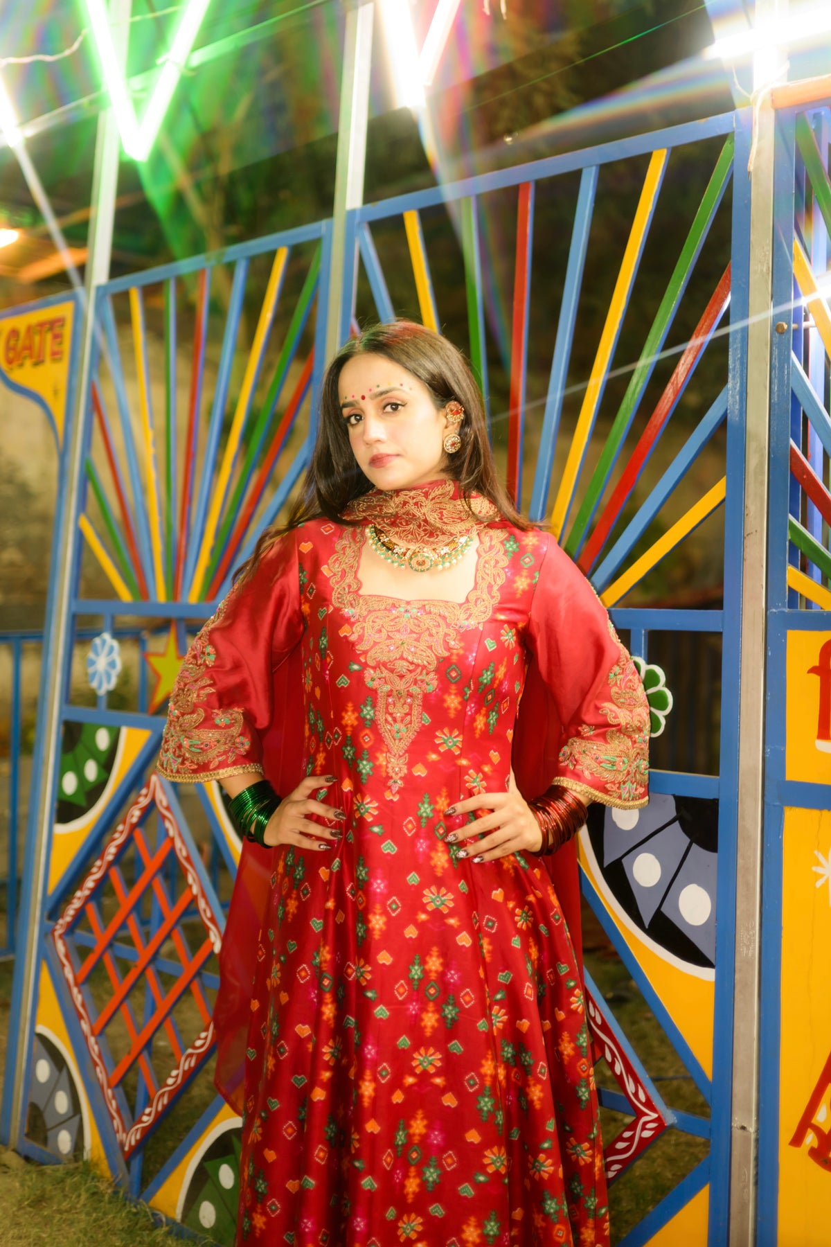Surkh Ambi Set