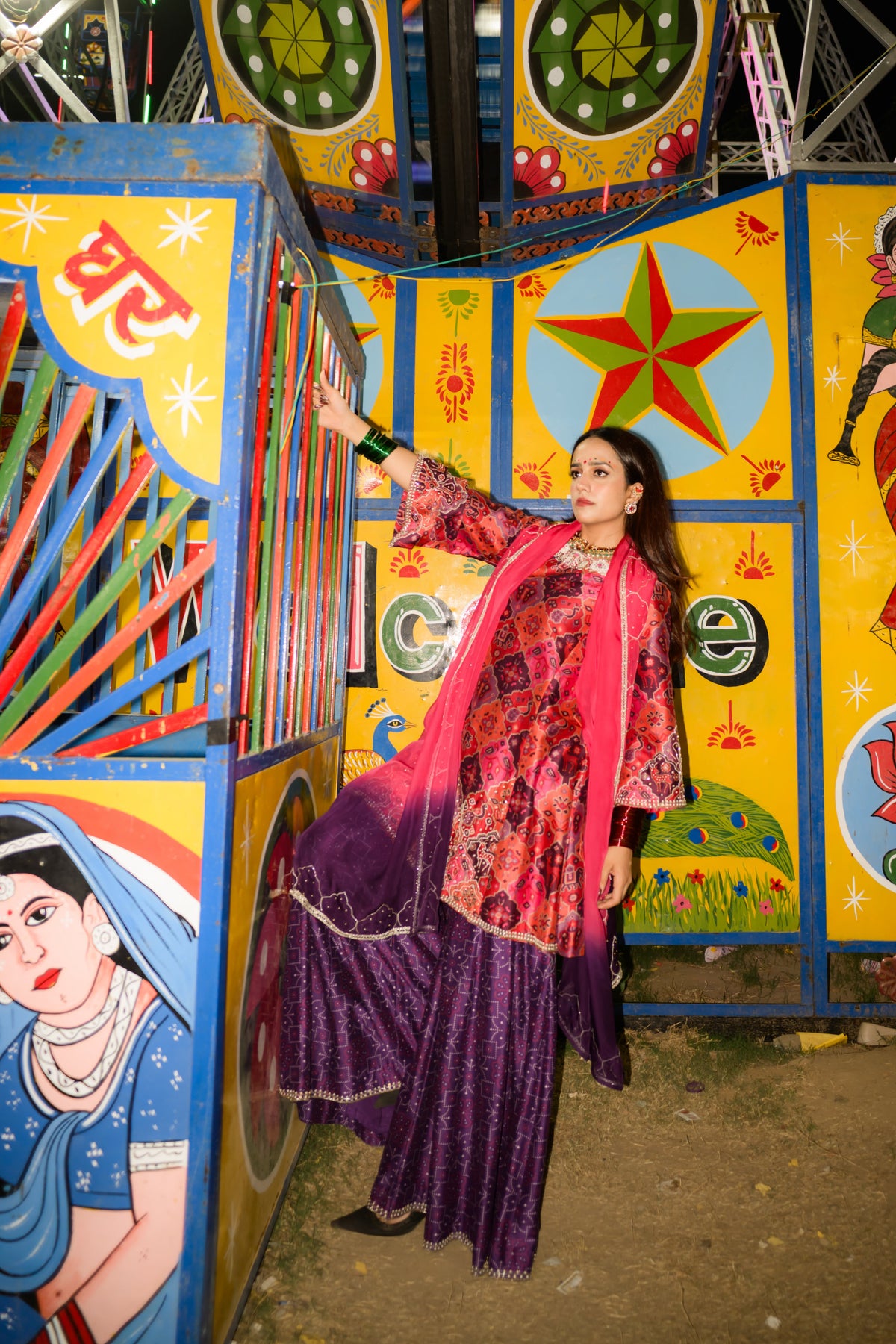 Gulabi Sitara Sharara set
