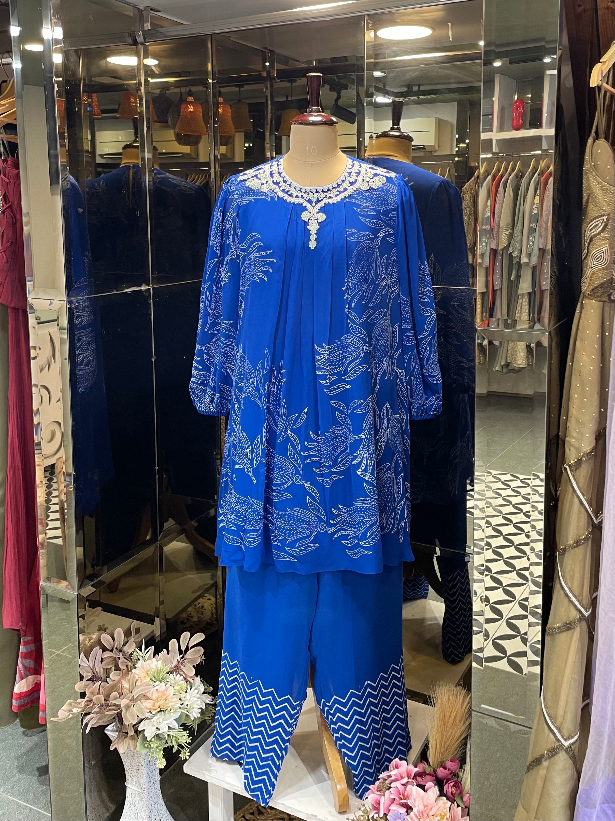 Neelaya Kurta Set