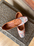 Pastel bloom juttis
