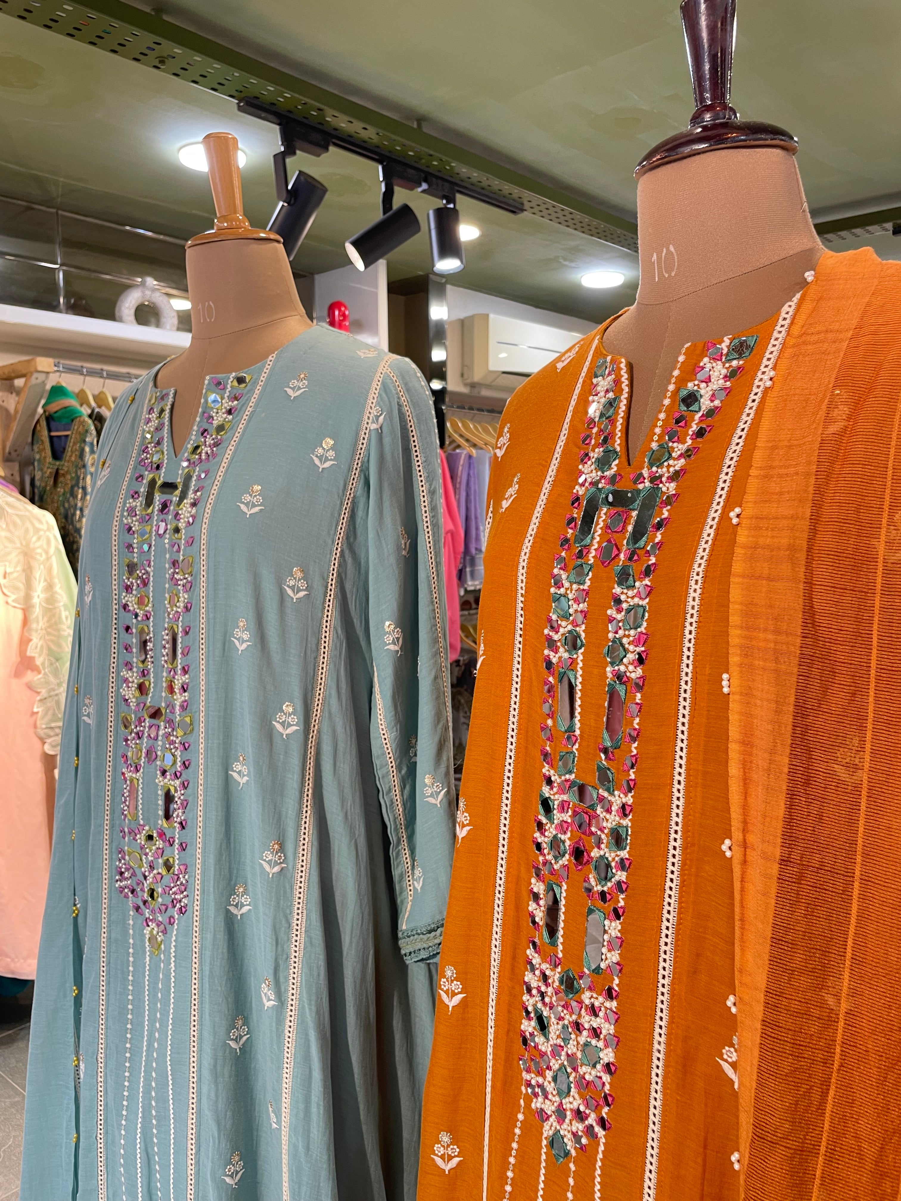 Mulmul Chogha set