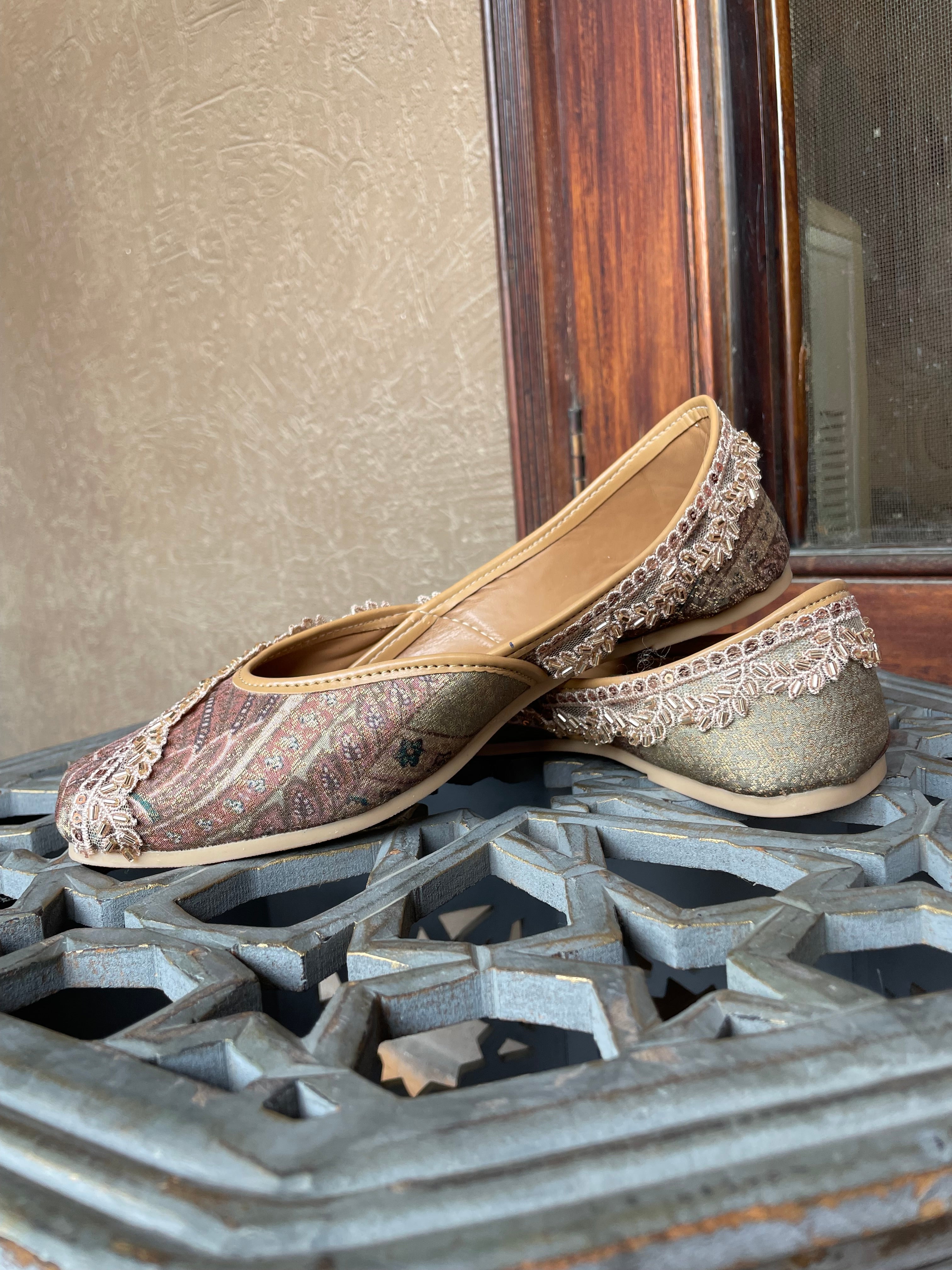 Zarina brocade jutti