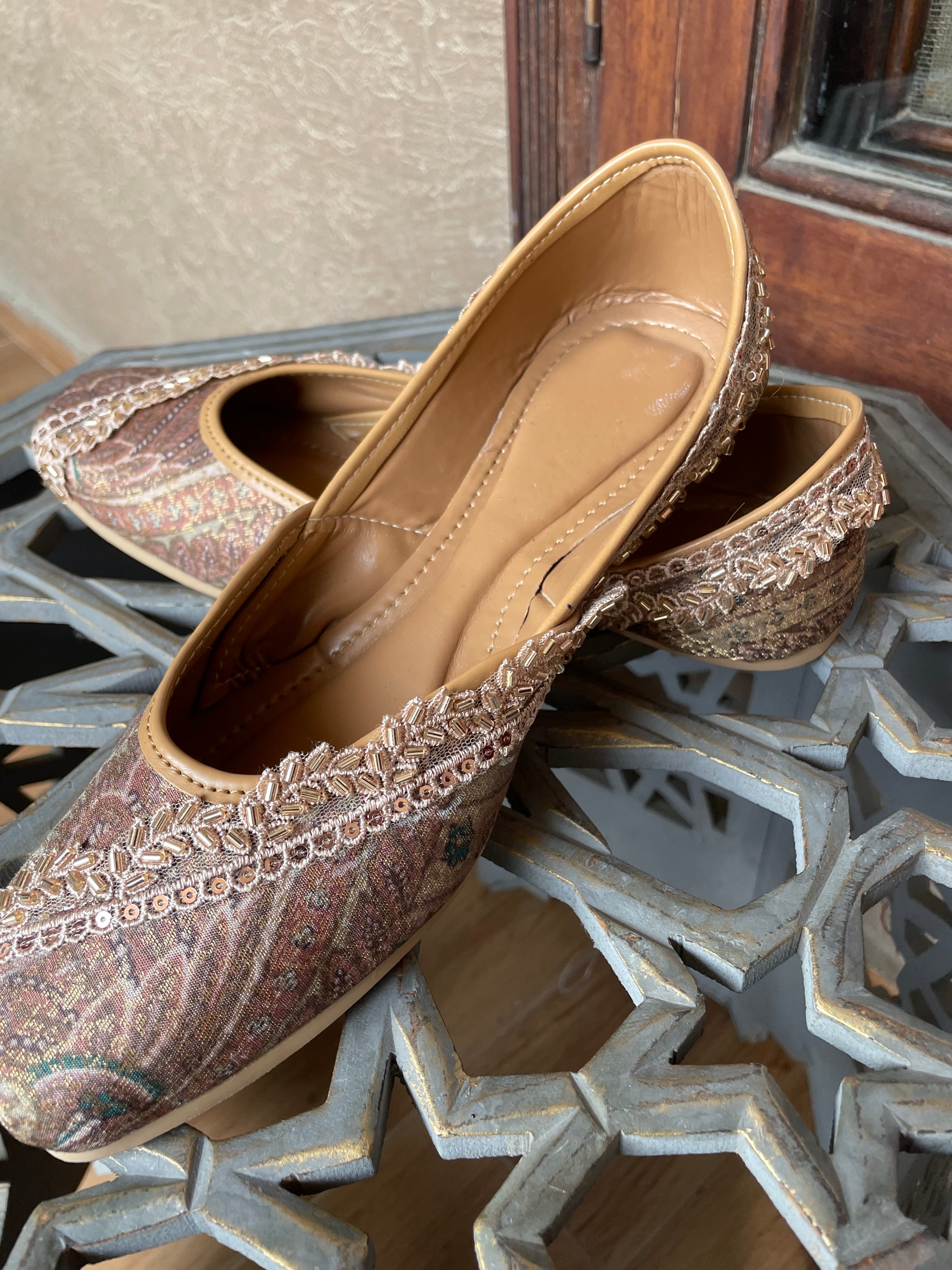 Zarina brocade jutti