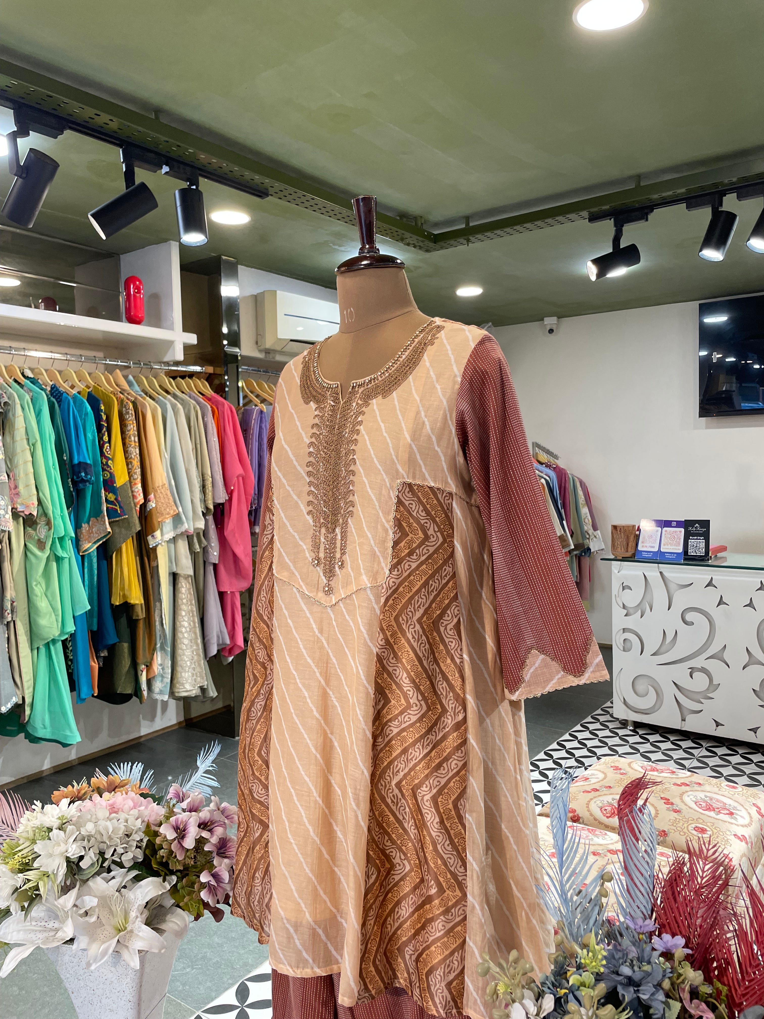 Rehmat Lehriya Kurta Set