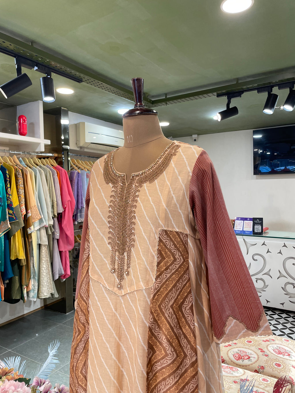 Rehmat Lehriya Kurta Set