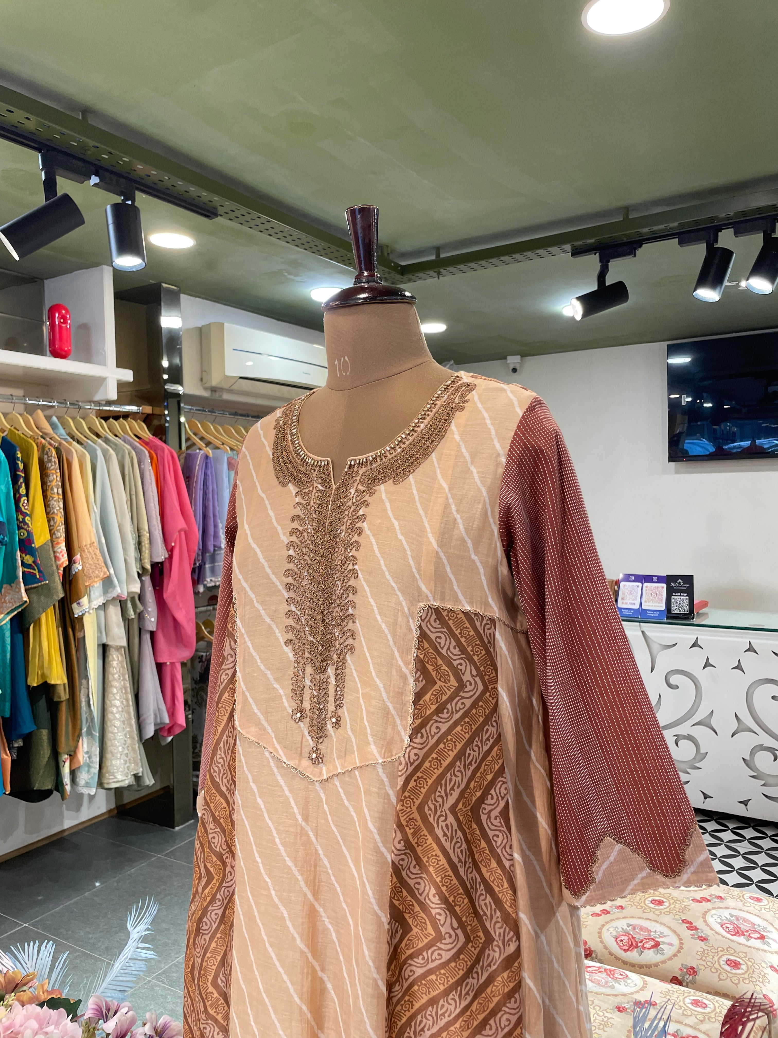 Rehmat Lehriya Kurta Set