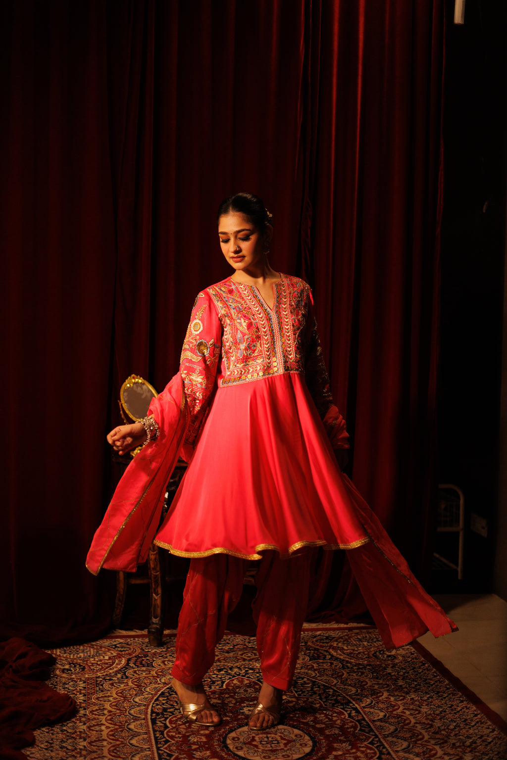 Rasiya short anarkali